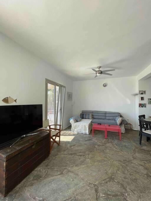 Attica Vacation Home Dhaskalion Esterno foto